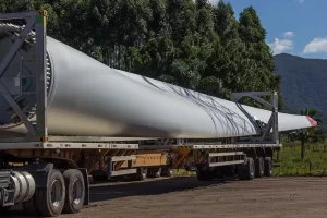 Transporte rodoviário de equipamentos pesados e sensíveis nas estradas Brasileiras